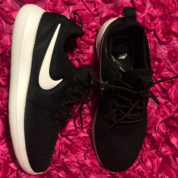 Nike Roshe Two Womens Size Running - Picture 2 of 7